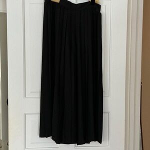 Massimo Dutti Black Maxi Culotte Skirt